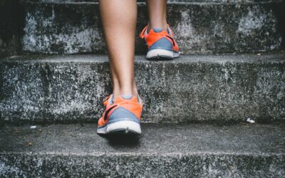Jeans at the Gym? Survey Reveals Surprising Demographic Divides